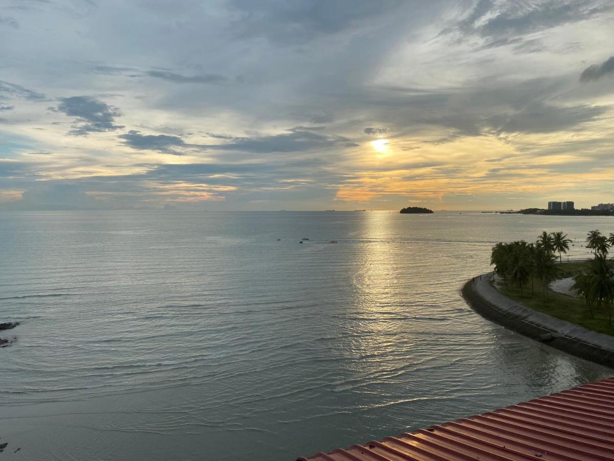 Shahmi Seaview Apartment - H4 Port Dickson Eksteriør bilde