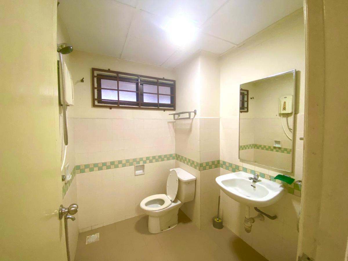 Shahmi Seaview Apartment - H4 Port Dickson Eksteriør bilde