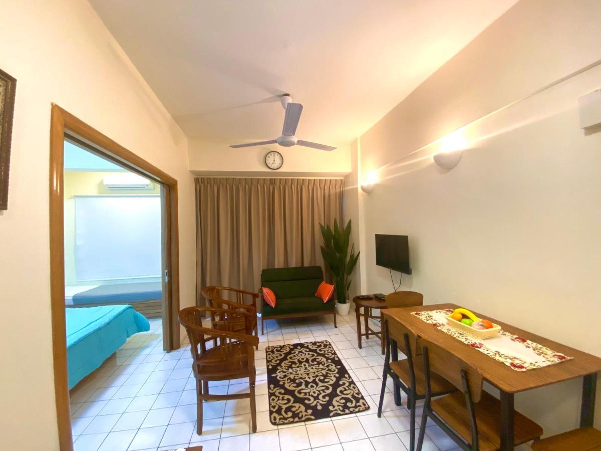 Shahmi Seaview Apartment - H4 Port Dickson Eksteriør bilde