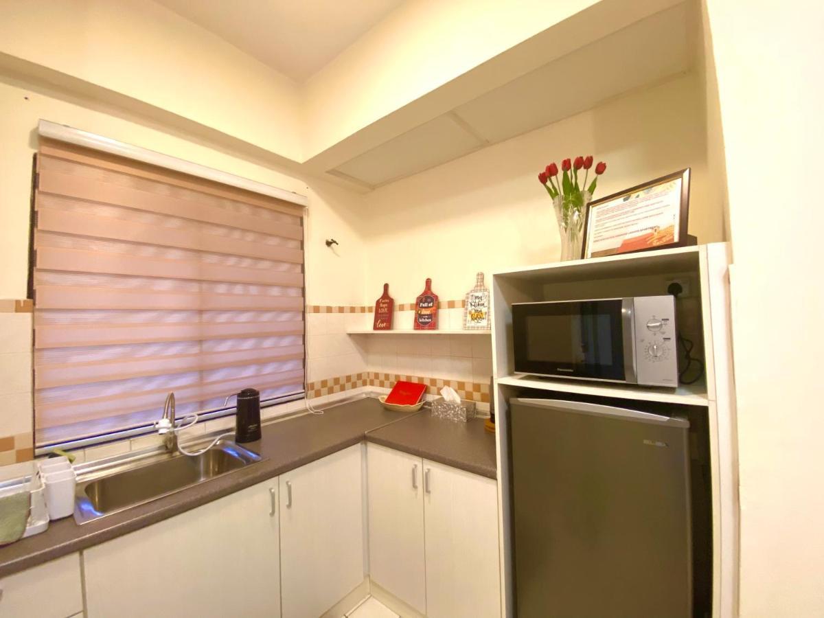 Shahmi Seaview Apartment - H4 Port Dickson Eksteriør bilde