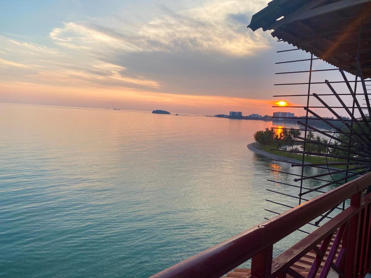 Shahmi Seaview Apartment - H4 Port Dickson Eksteriør bilde